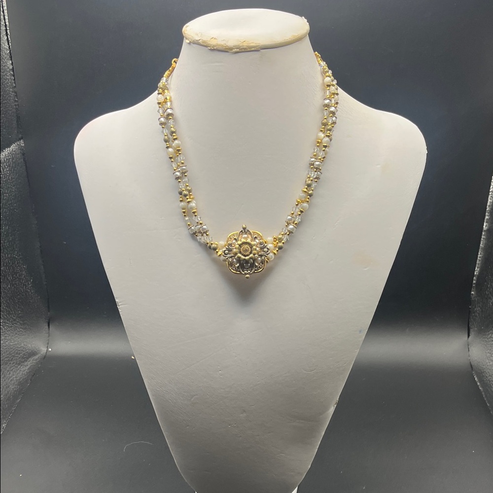 Elegant Gold and Silver Necklace